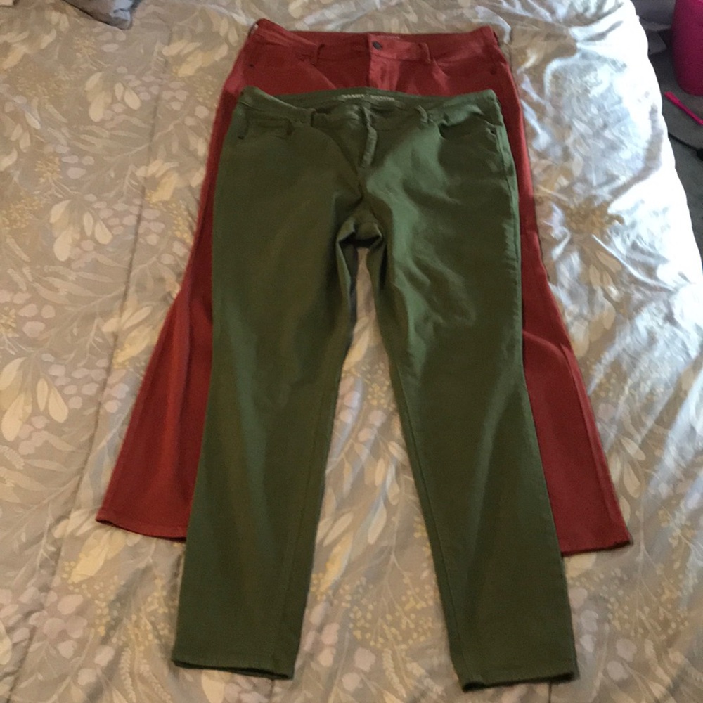 OLD NAVY ROCKSTAR PANTS